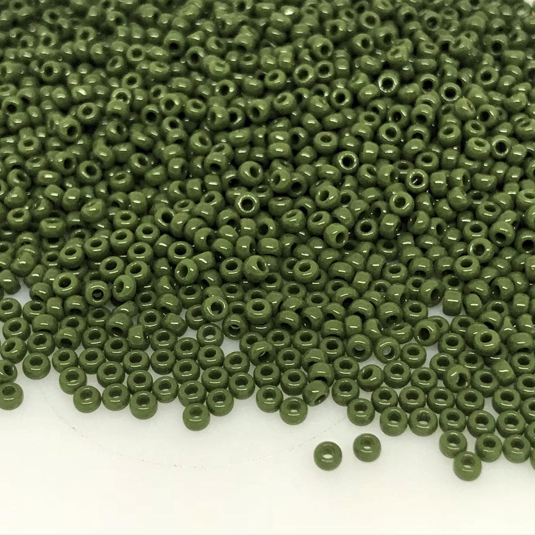 Miyuki Round Rocailles 11/0 | 501RR | Opaque Verde (C22)