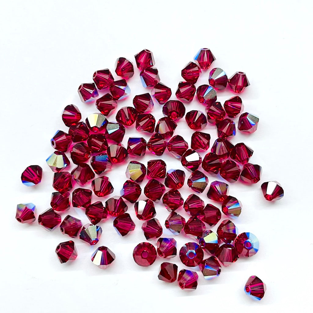 Bead Swarovski Crystals | 4mm | C5 SmT #501 | 25u | Fucsia oscuro